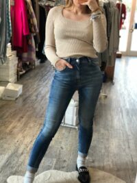 WhatsAppImage2021-02-19at12.23.01